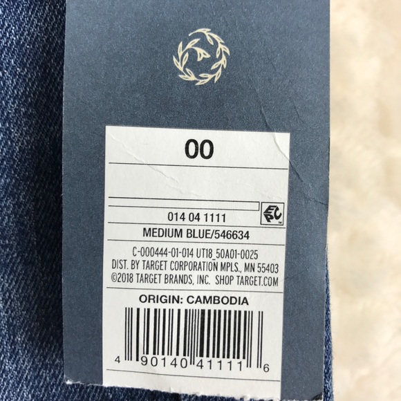 Universal Thread Mid Rise Boyfriend Jeans 24 R - Picture 5 of 8